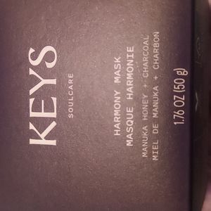 Keys Skincare mask